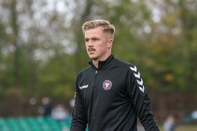 又让这位拥 又让这位拥